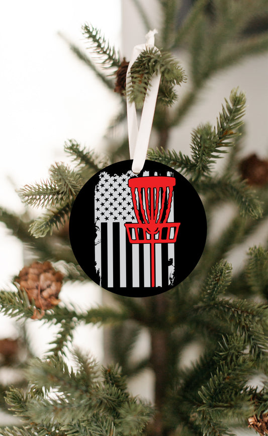 Retro Vintage USA Flag Disk Golf Ornament - Christmas Tree & Car Decor Gift for Disc Golfers